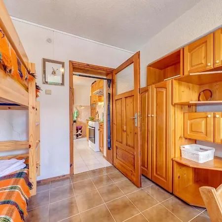 Apartamento 1-bedroom Garden Flat *